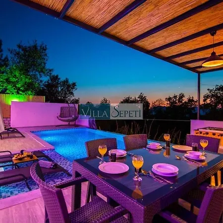 Vilă Eyfel Luxury With Private Pool Uzumlu (Mediterranean)